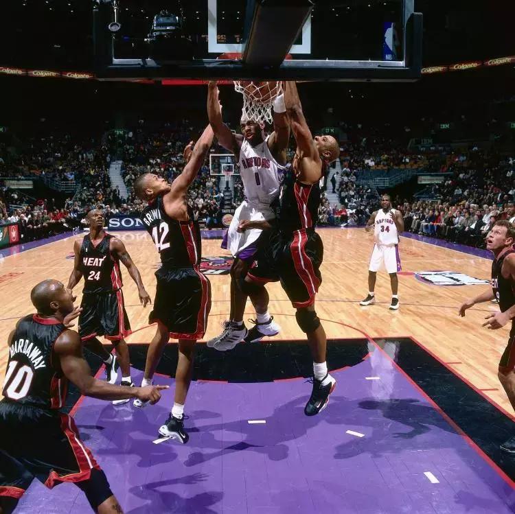 麦迪最帅的一次干拔,当年麦迪出名的动作