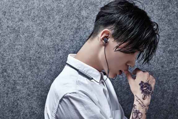 谁才是最强无线耳机,bose蓝牙耳机排行榜第一名