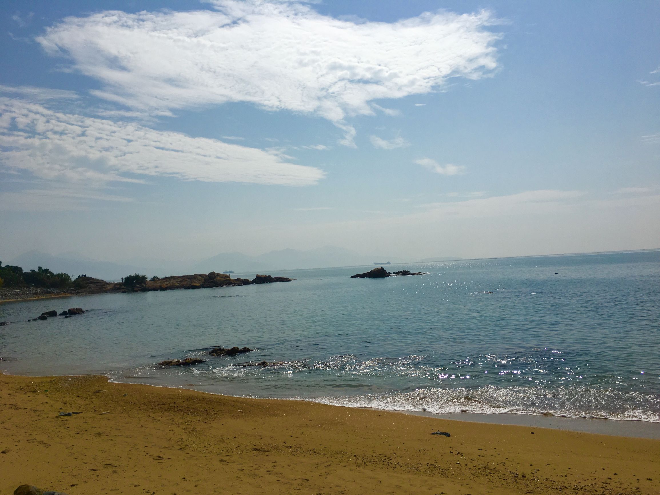 适合发朋友圈伤感幽默的句子,朋友圈搞笑励志签名