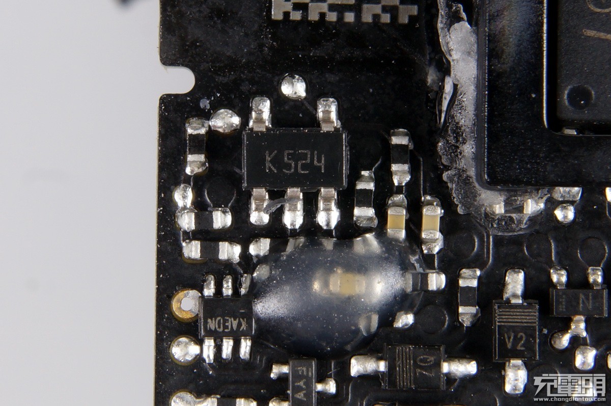 苹果87w充电器原装测评,苹果原装pd充电器66w超级快充