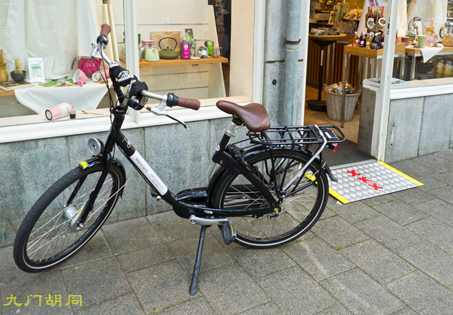 阿姆斯特丹自行车售价,荷兰阿姆斯特丹自行车