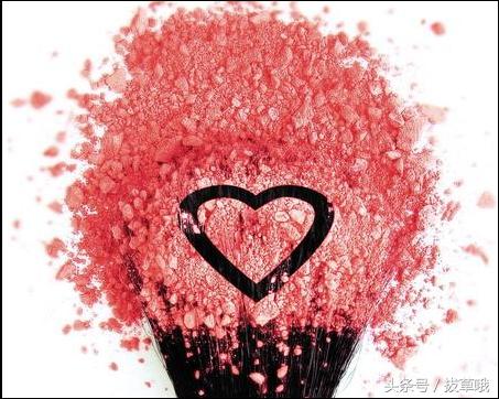 十款口碑好的大牌散粉推荐,最好用的几款大牌散粉推荐