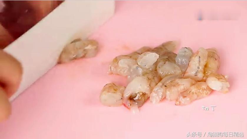 油麦菜焖丸子正宗做法,油麦菜丸子图片大全