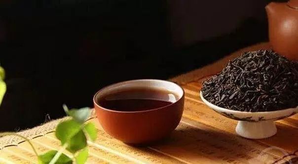 冬天哪种茶喝了对身体比较好,适合冬天喝的暖胃的茶