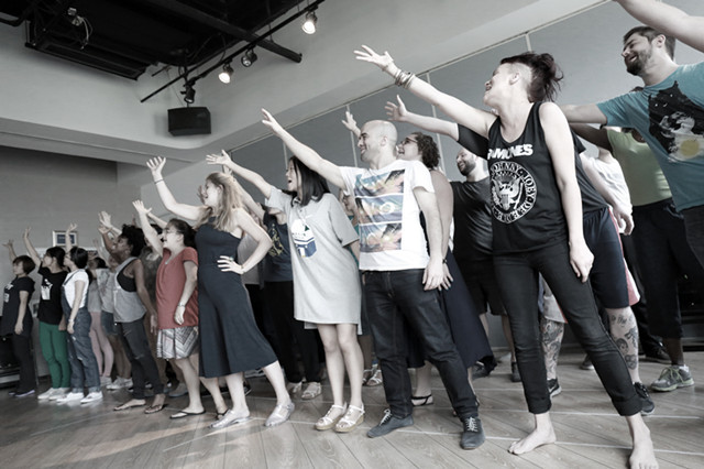 卓美招聘美容师,卓美招工