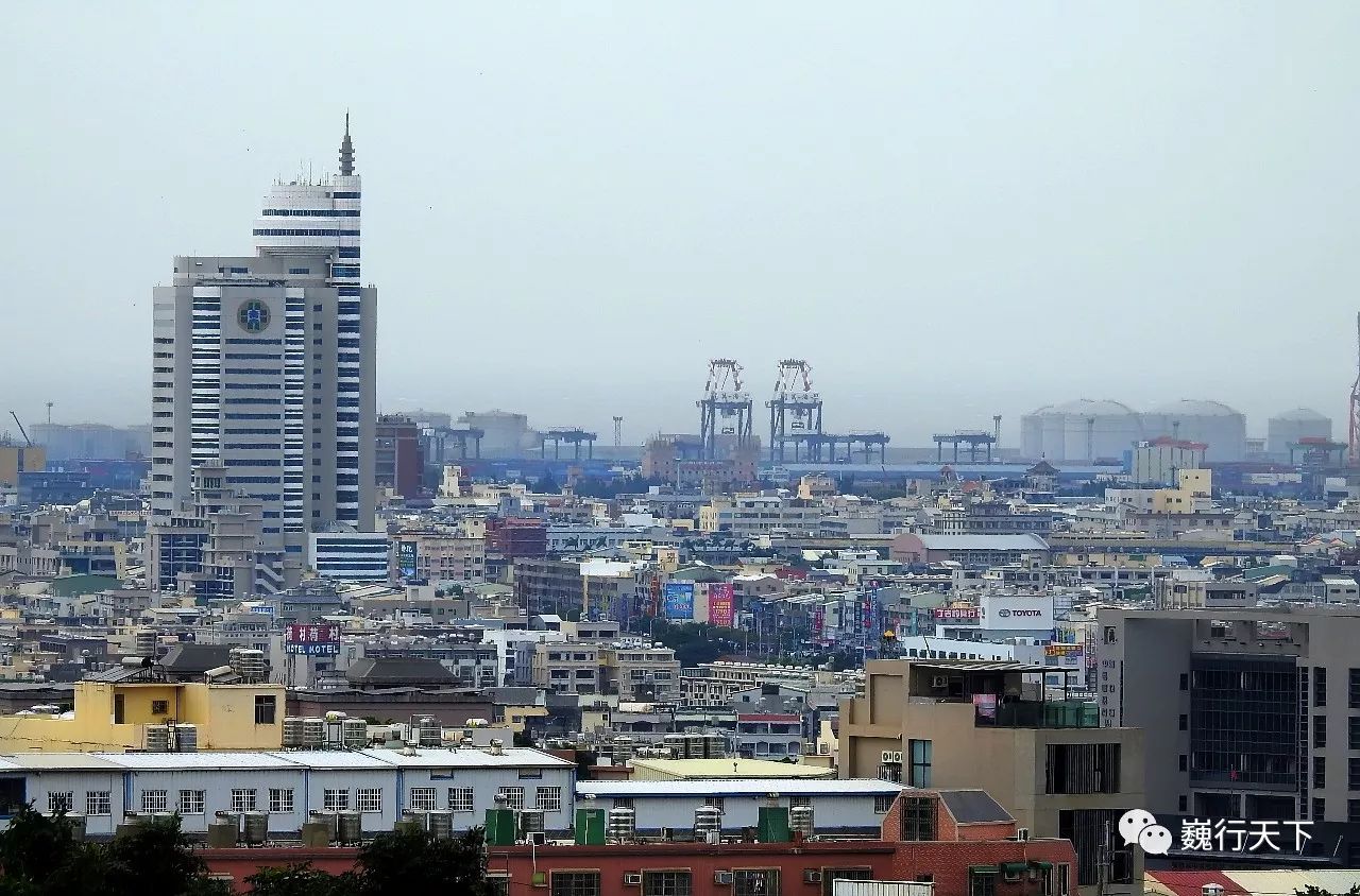 这所大学很特别,来的人都会找到逝去的校园爱情故事