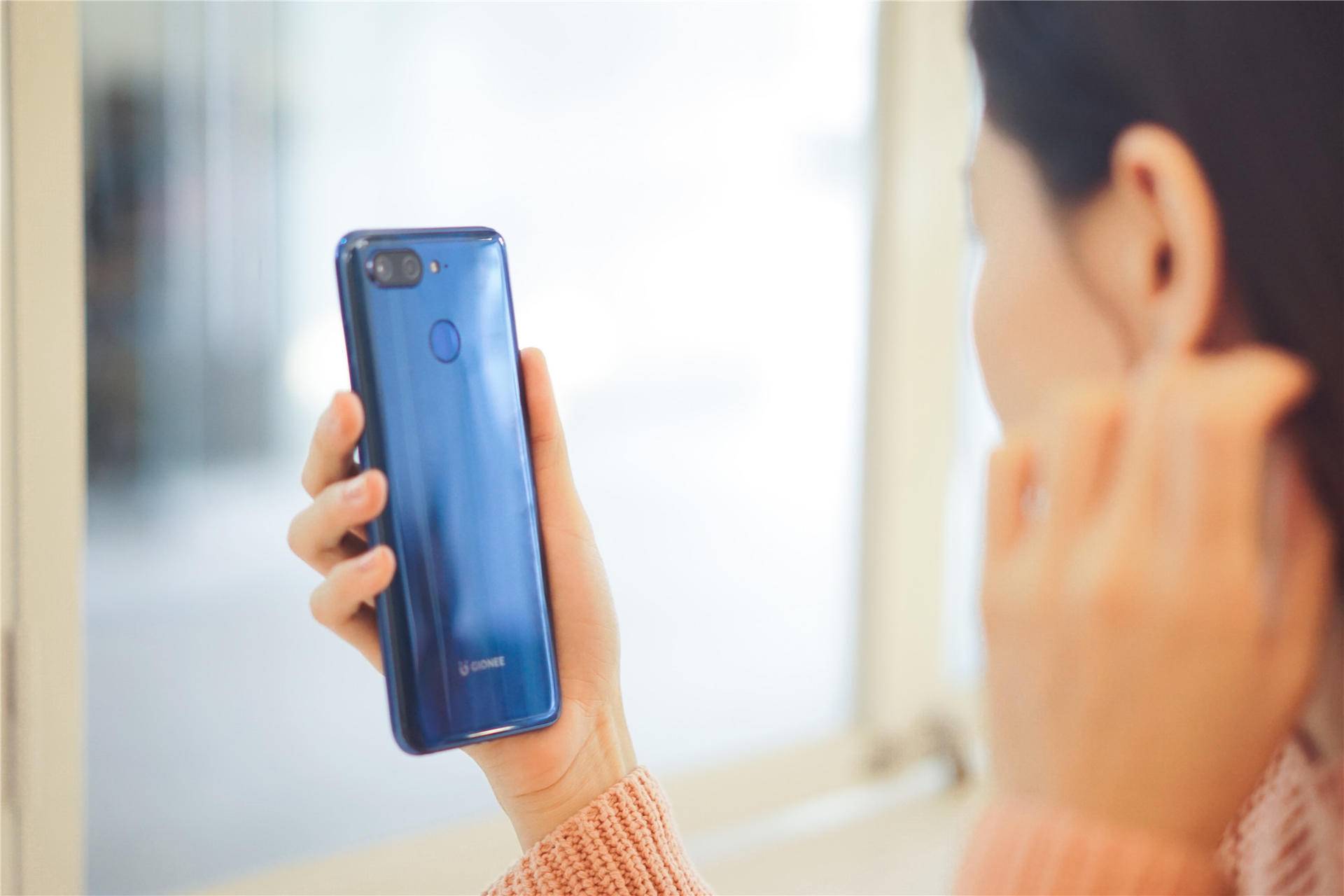 金立s11是全面屏手机吗,金立s11全面屏评测