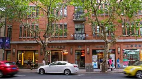 上海吃货网红打卡地排行,上海吃的特色小吃网红打卡