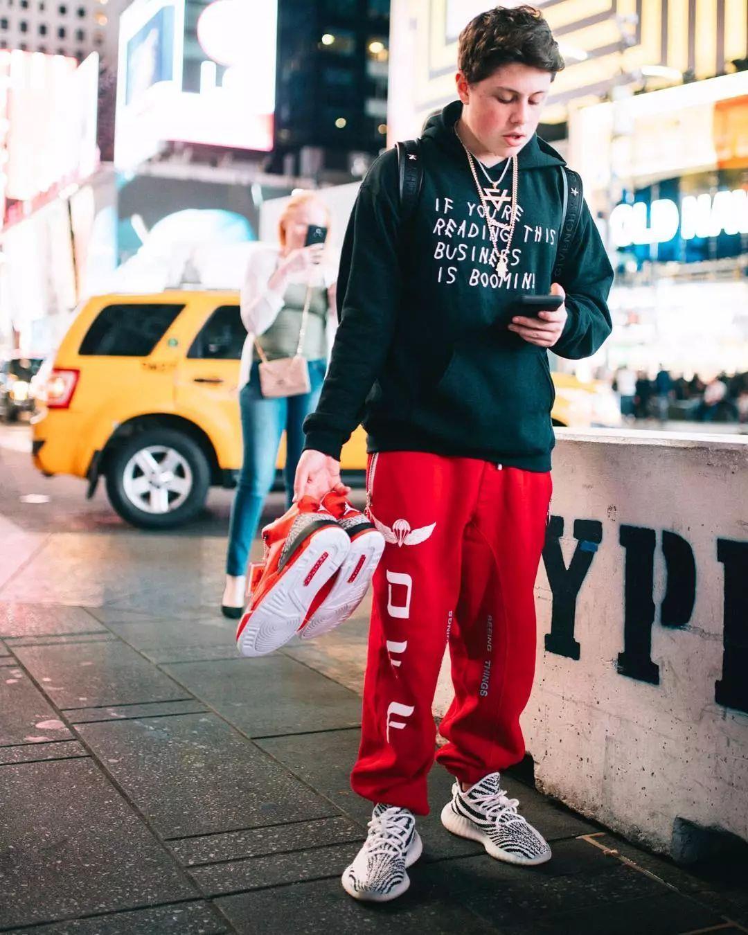 00后开法拉利倒卖球鞋年入百万美金还在争做佛系青年的90后该醒了!