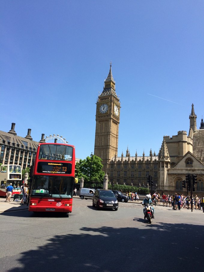 【已完结】英格兰苏格兰18日游记——美景、历史、足球、文化全体验(含挡风玻璃损坏以及车胎被扎处理经过)