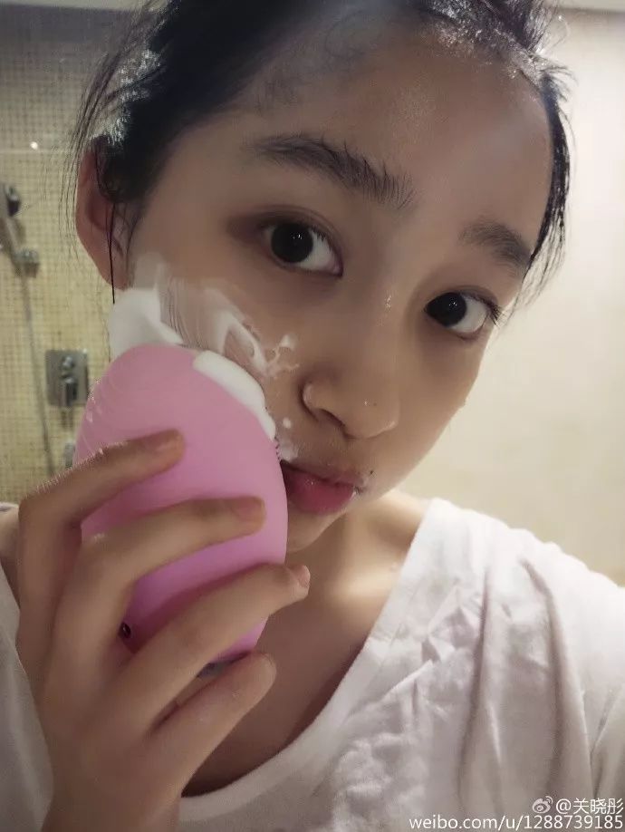 洗脸界的最黑科技，用手洗10遍不如用它洗1遍！