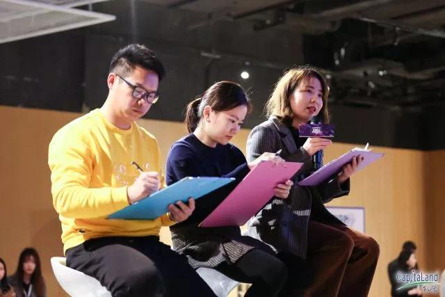 动笔会写稿、动嘴能PK,还有什么是你们不会的吗