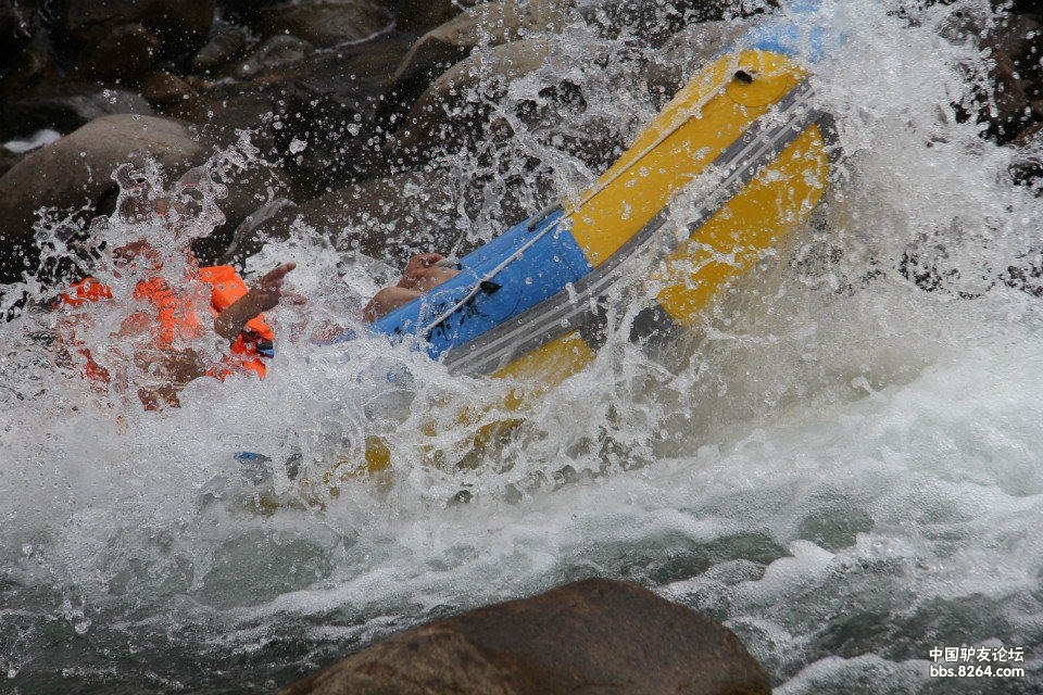 浙北大峡谷漂流惊险,浙北峡谷漂流实录
