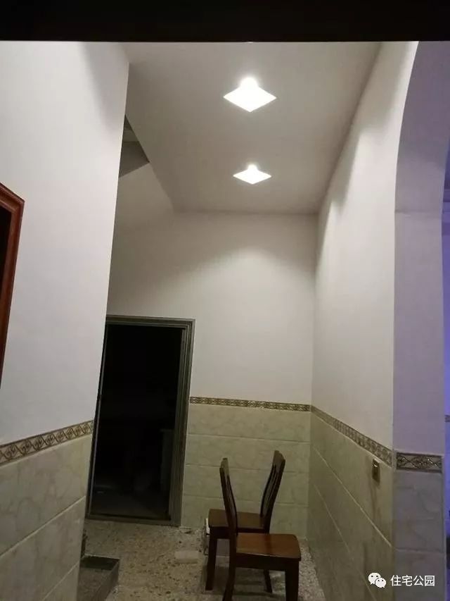 为父母在老家盖房花45万,为父亲放弃80万年薪回农村