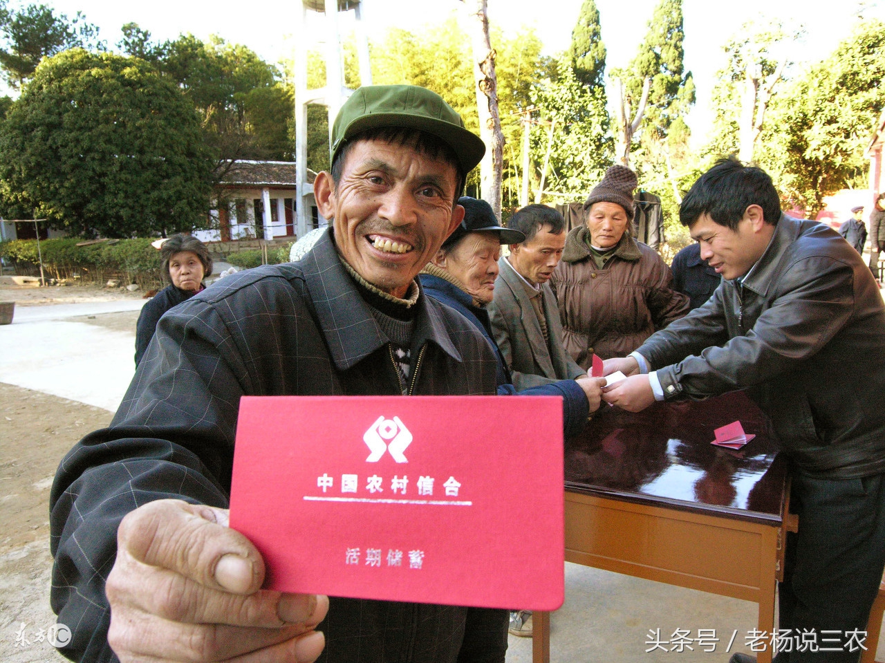 农村五保户2022年春节有哪些补助,五保户每年有哪些福利