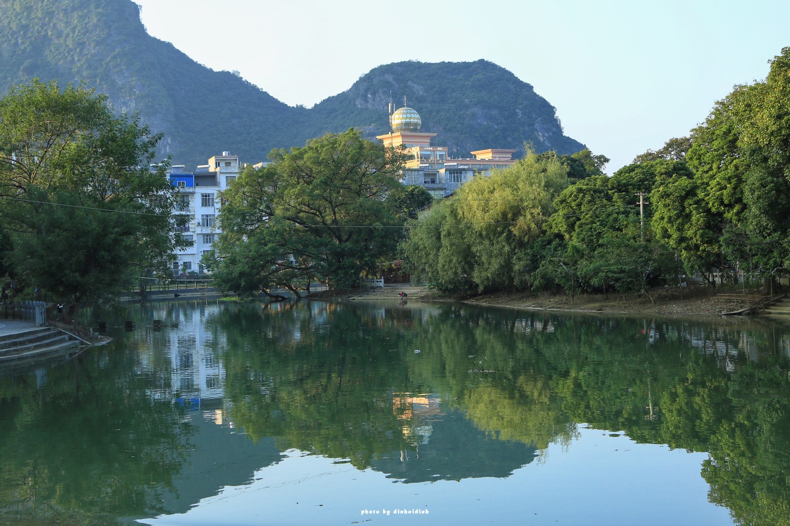 天等小记-登一座山爱一座城看一片天等日夕晨