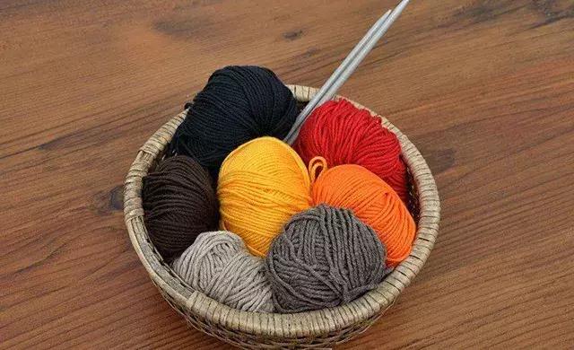 钻石和莫桑石最简单的辨真伪法,怎样区别钻石证书真伪