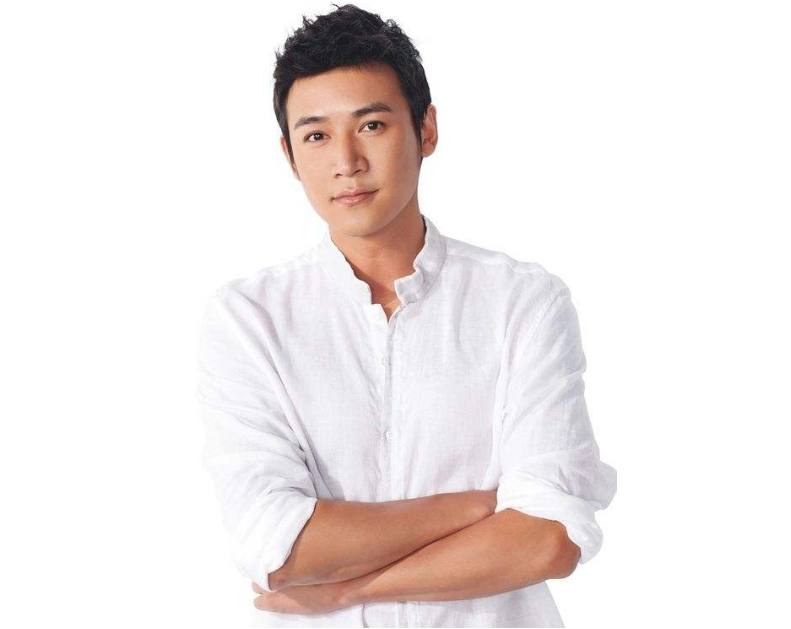 脸瘦凹陷怎么让脸饱满医美,曼兰迪丰脸精华怎么用