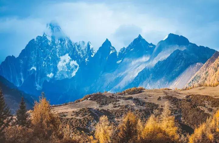 一下雪峨眉山就成了仙境,一下雪川西便美成了天堂