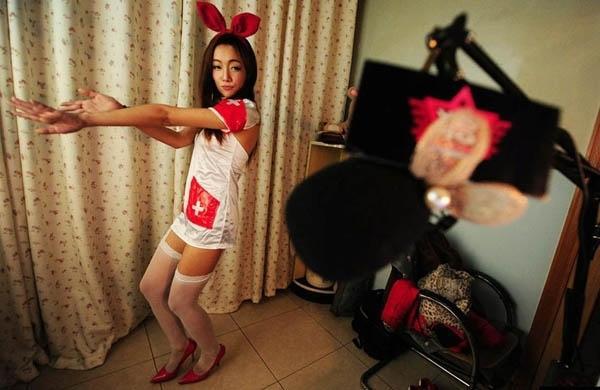 社会你球姐最新直播视频,社会你球姐直播间视频