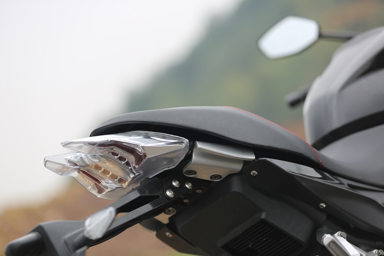 新感觉250双缸二手多少钱,新感觉250双缸多少匹马力