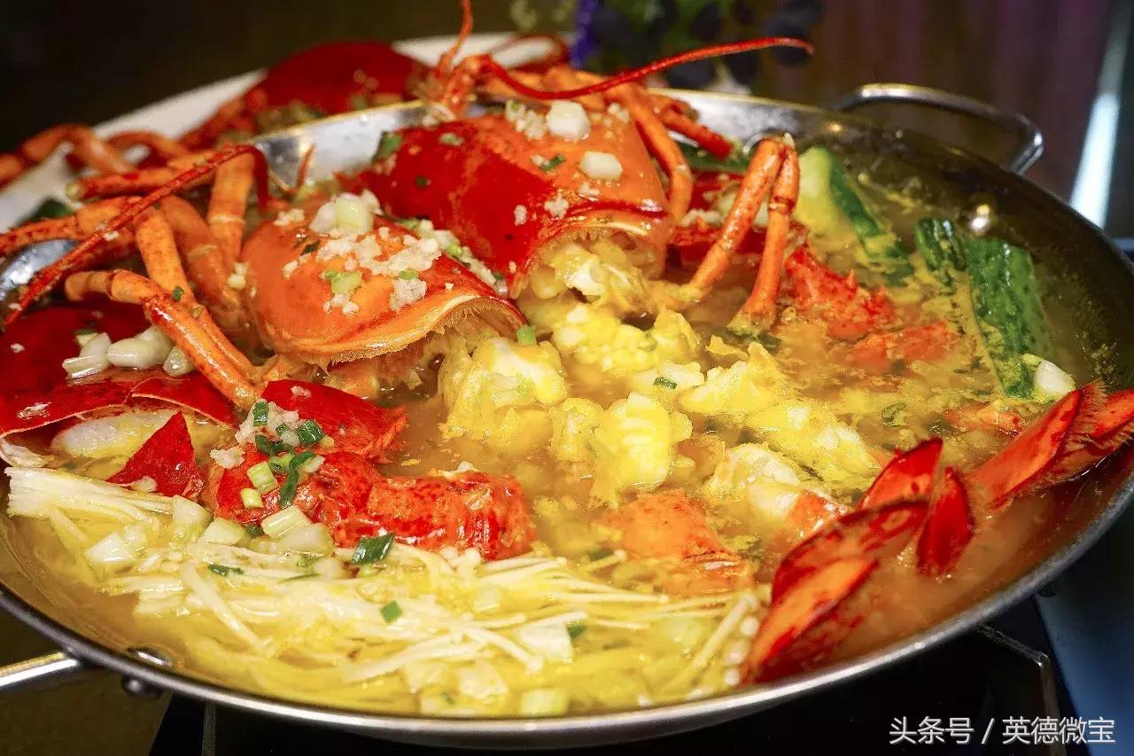 椰林6号海鲜码头，卖龙虾，这个价格很新鲜！