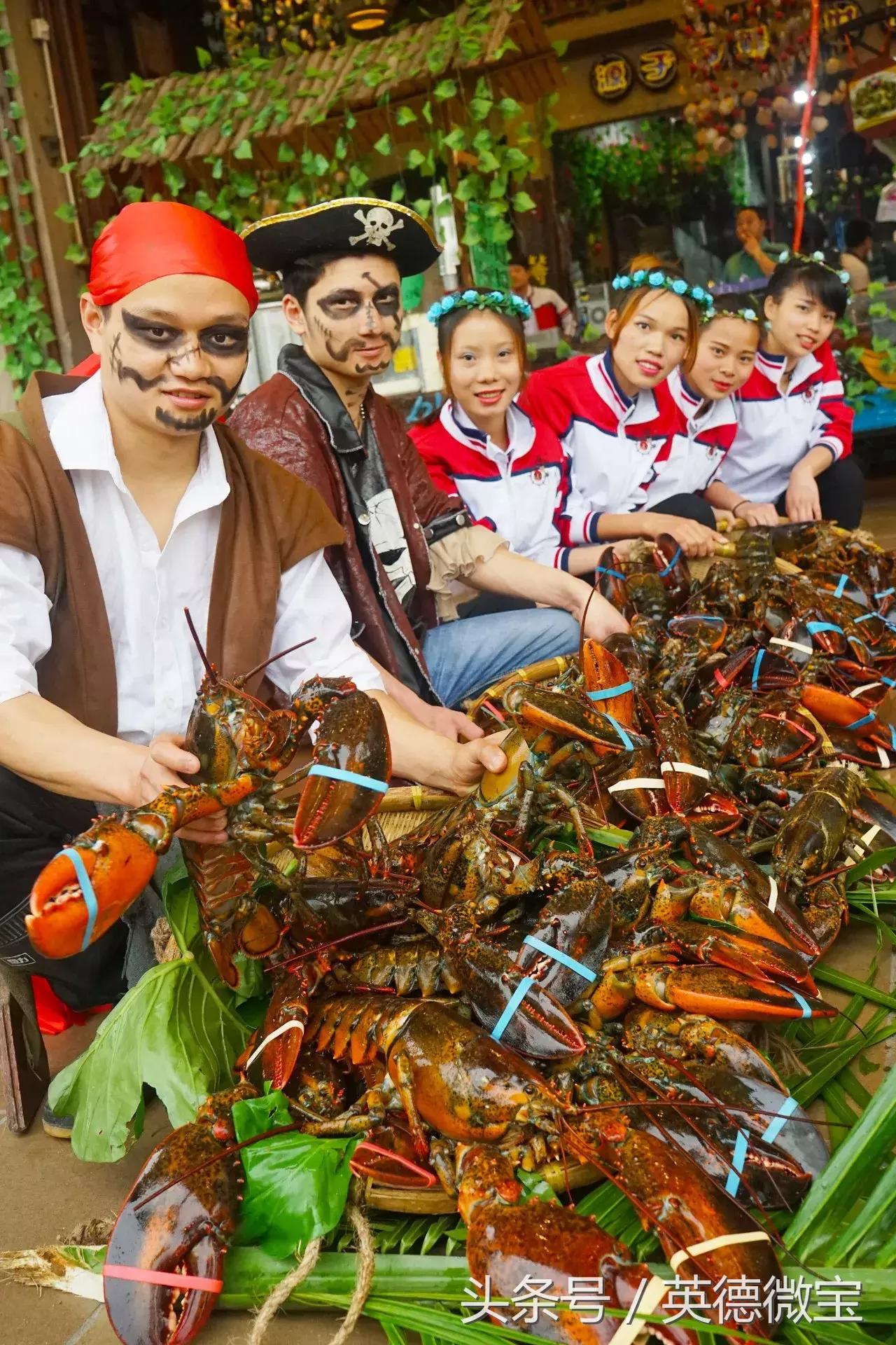 椰林6号海鲜码头，卖龙虾，这个价格很新鲜！
