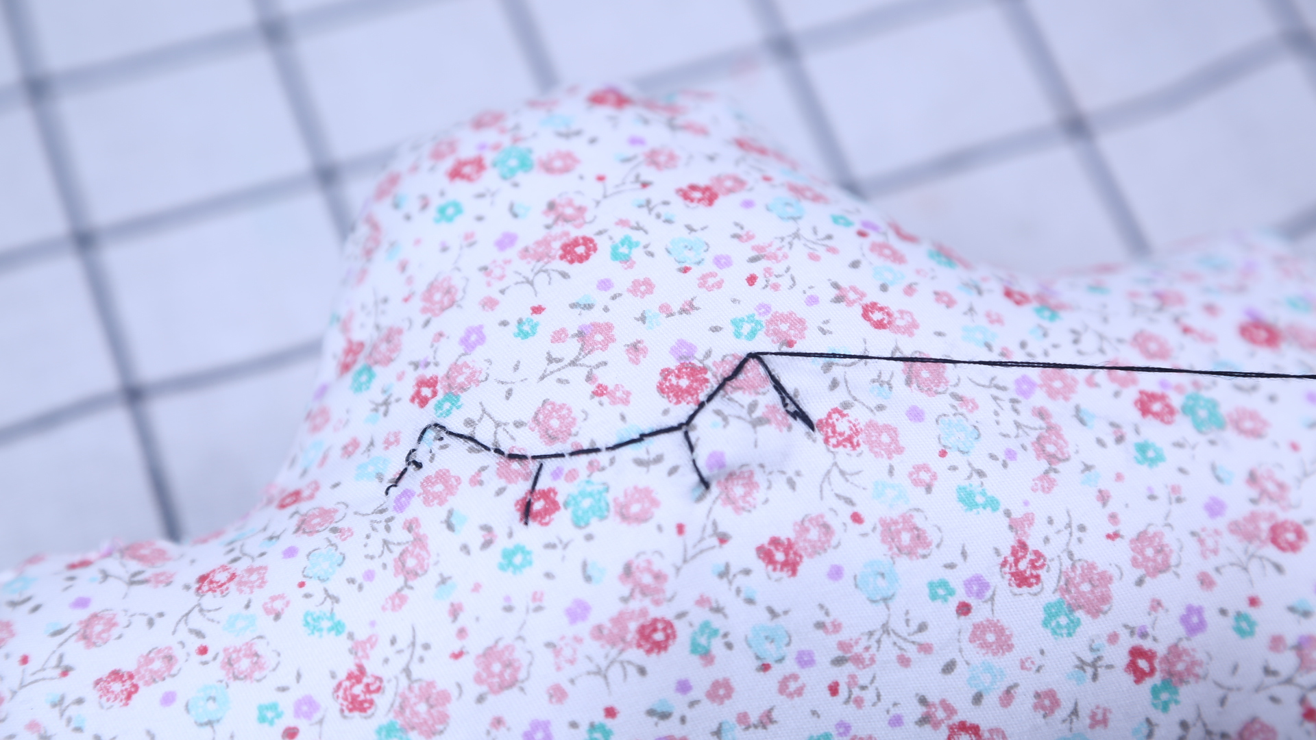 碎布条自制抱枕,碎布条填充抱枕