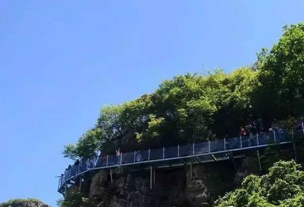 特别恐怖的玻璃栈道,中国最恐怖的栈道排名前十