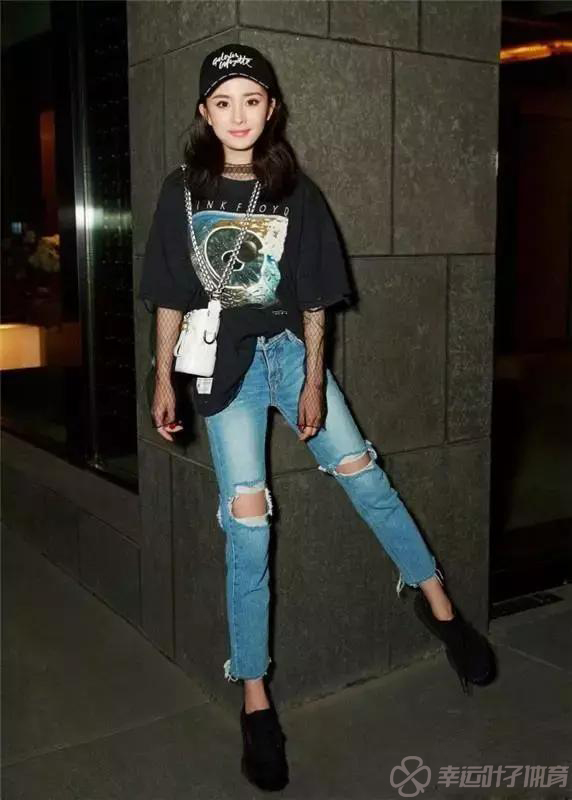 杨幂阿迪达斯冬款代言图片,杨幂adidasoriginals品牌形象代言人