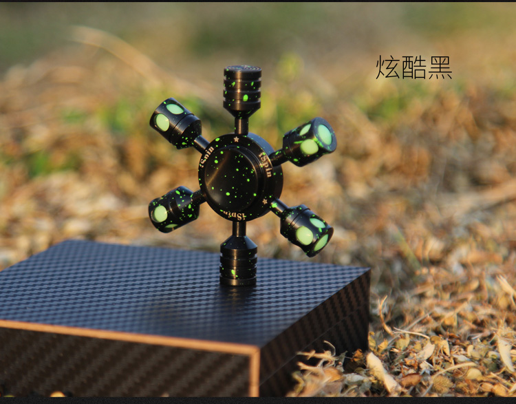 发光指尖陀螺限量版黑科技,发光炫酷指尖陀螺开箱