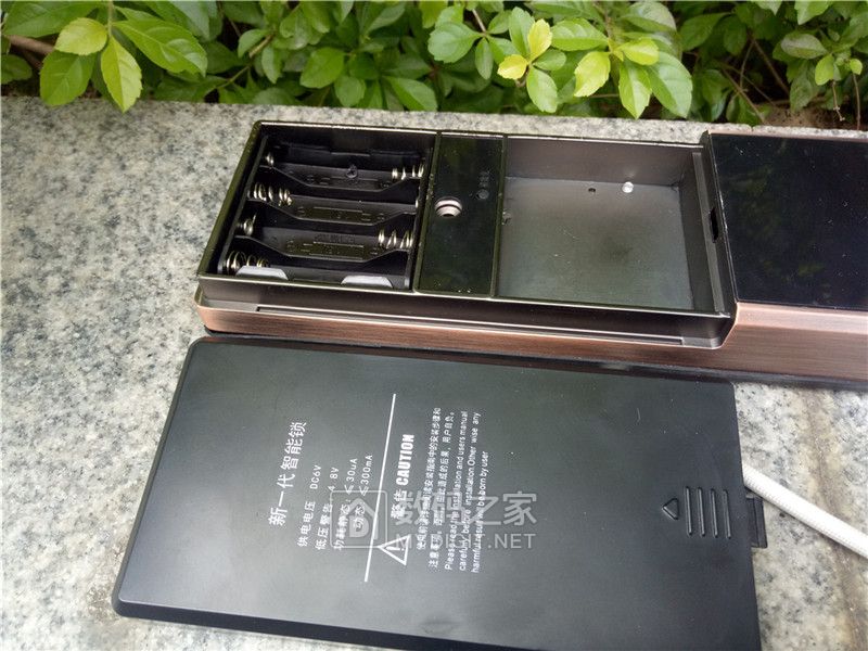 智能门锁拆解步骤,智能门锁拆解图解