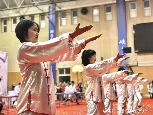 厉害了浙中大！三临名师“推”真功夫，临床学子“拿”真本事！