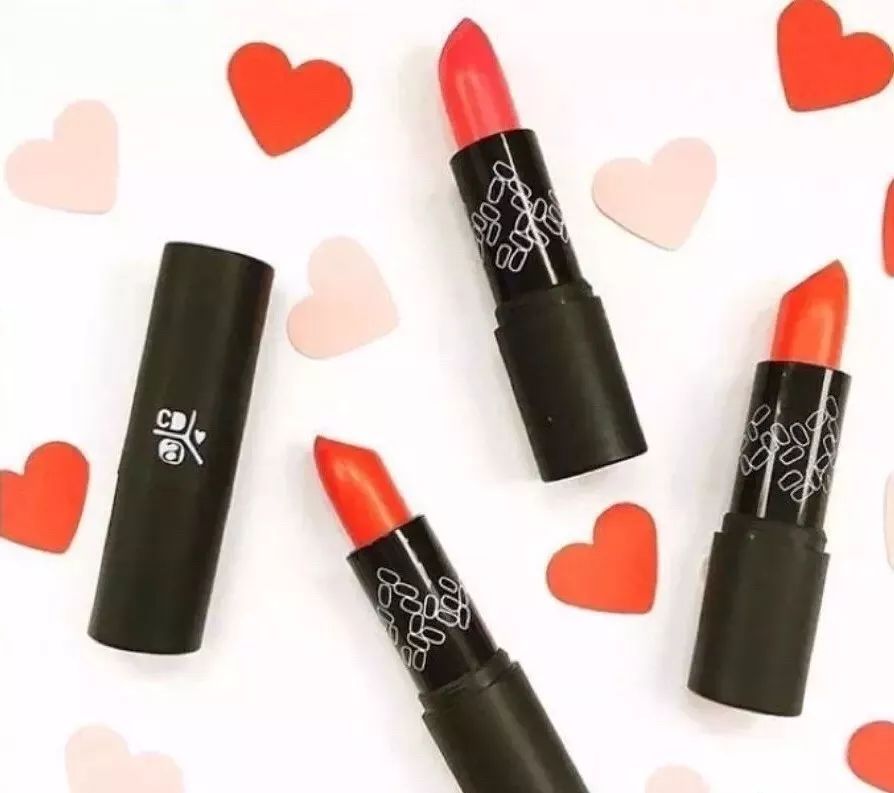 一辈子要吃掉多少口红,一辈子要吃多少东西