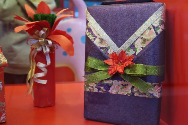 红翻天的小萌物带你激活圣诞季，还不快来瞧瞧？