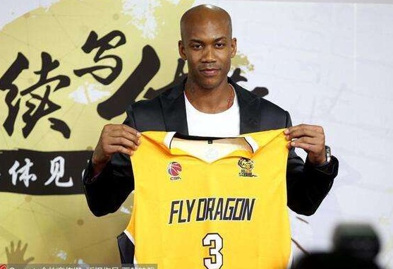 老马退役全过程,96黄金一代全员退役