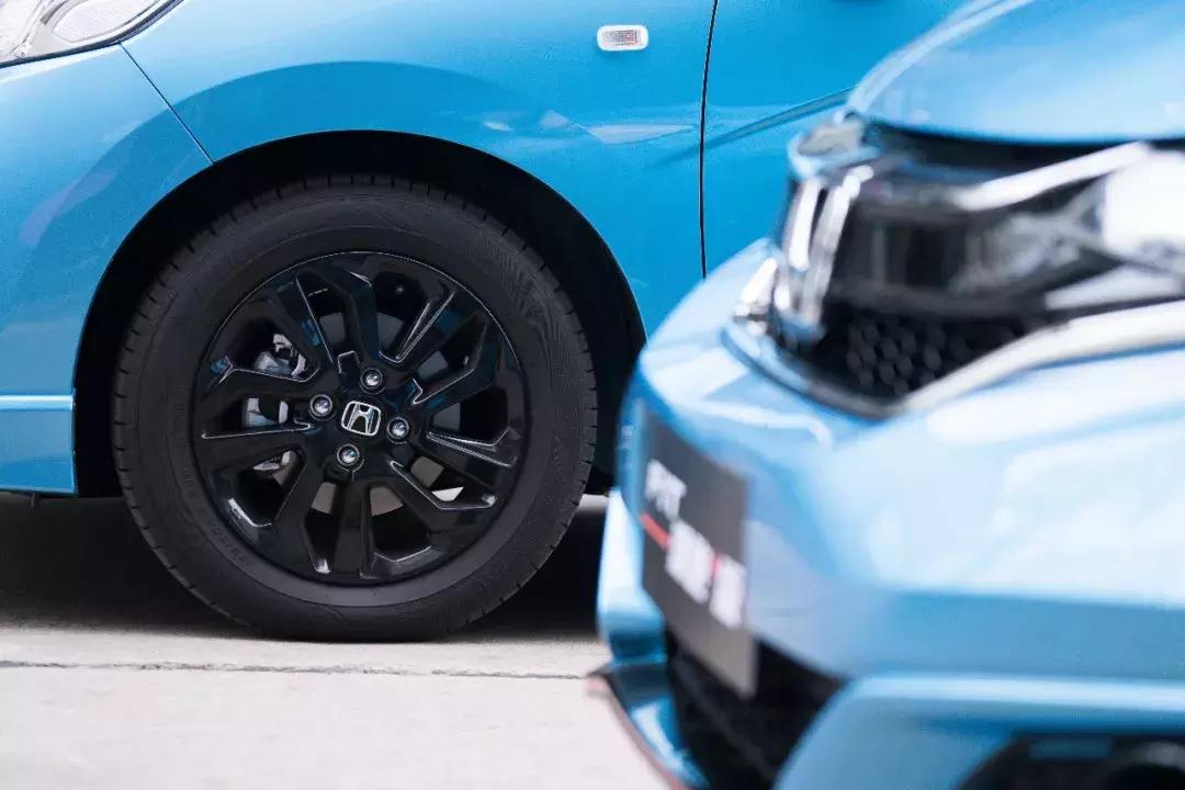 老款GK5车主试驾新飞度潮跑+版:原厂就带改装这下省钱了