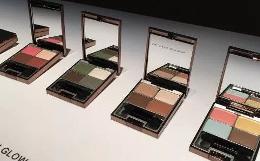 2018chanel鏂板搧缇庡鑵孩,2020鎶栭煶鐖嗘缇庡