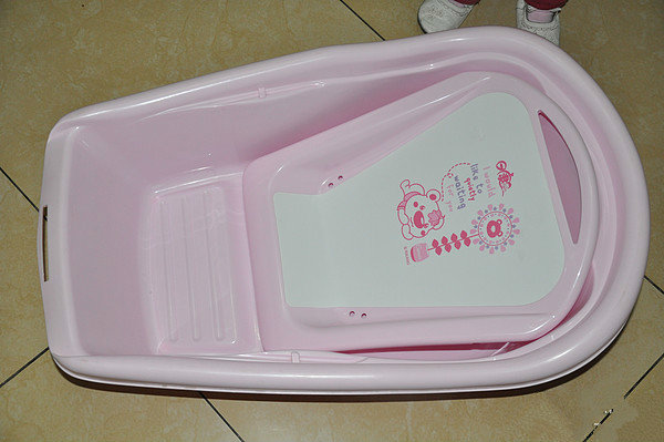 婴儿大浴盆用得着吗,0岁婴儿浴盆推荐
