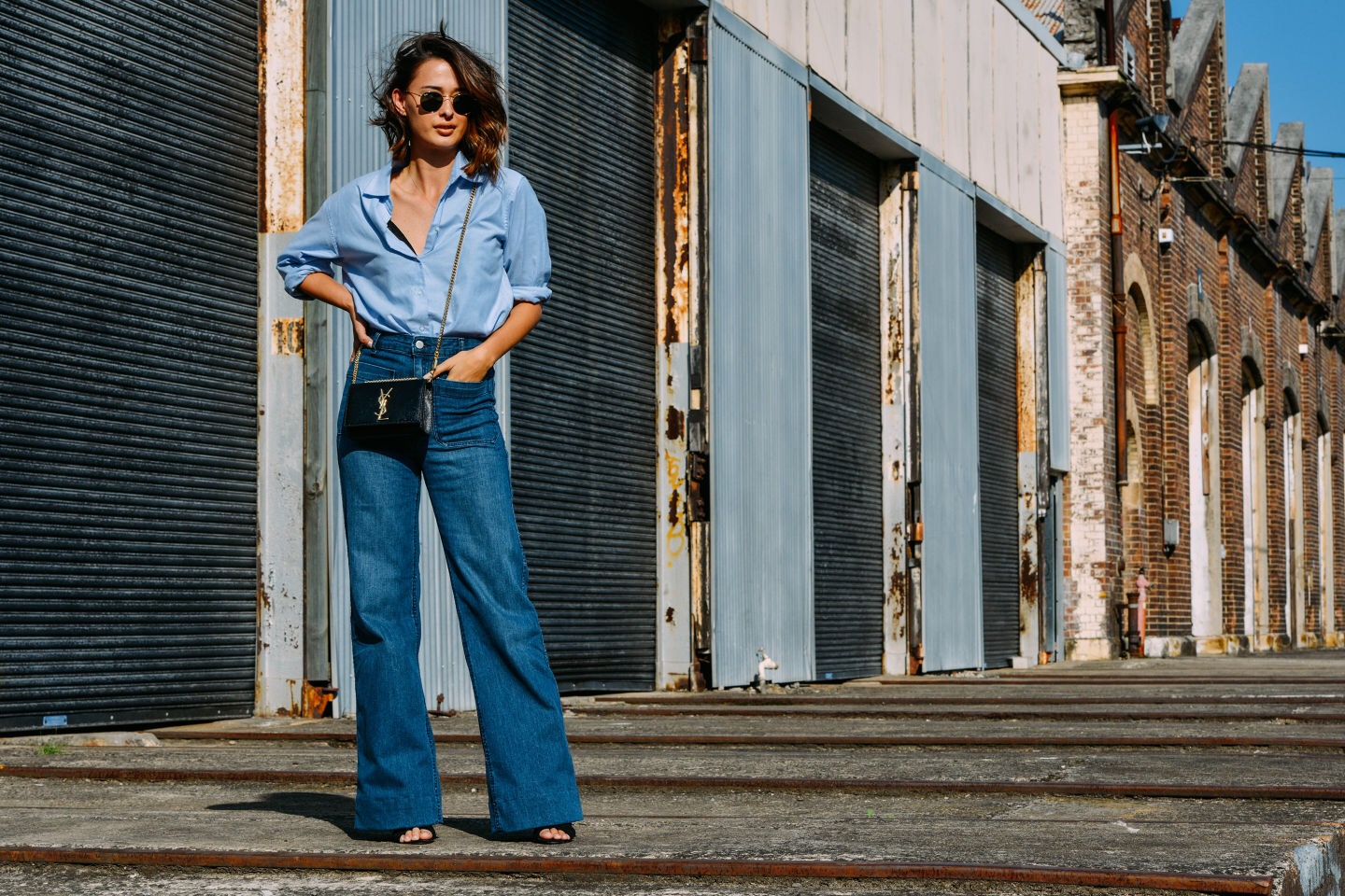 牛仔裤松了怎么改小窍门,牛仔裤穿穿就松了该怎么办