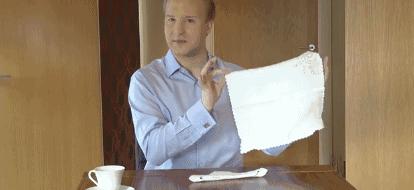 英国礼仪专家教你精致优雅发邮件,英国礼仪专家教人用刀叉