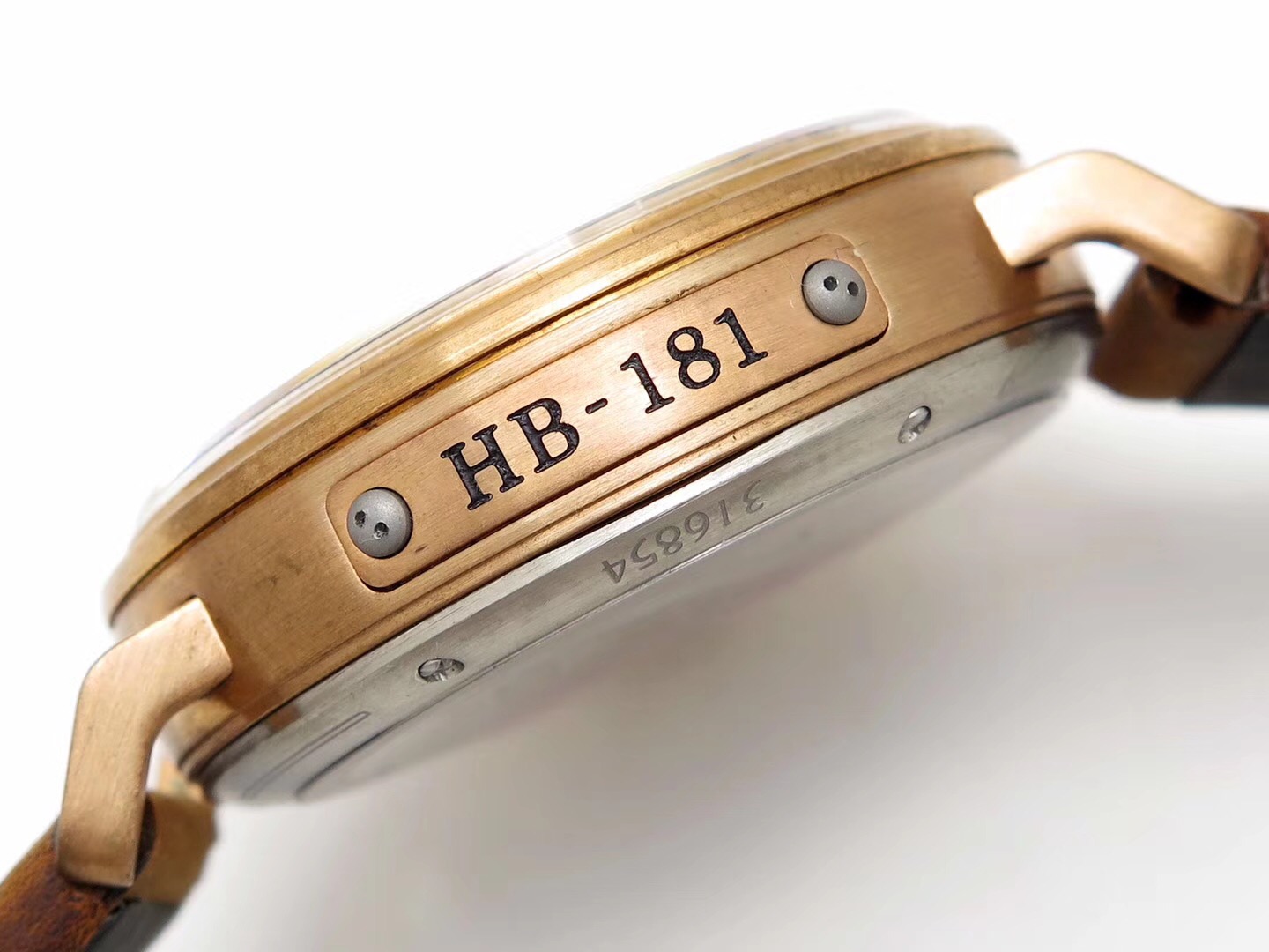 胡歌一路前行同款运动手表,胡歌同款蓝表面陨石手表