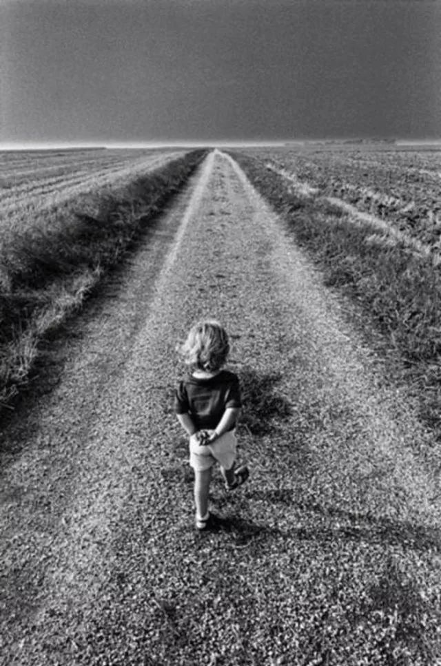 外八字脚可以调理过来吗,外八字脚好不好