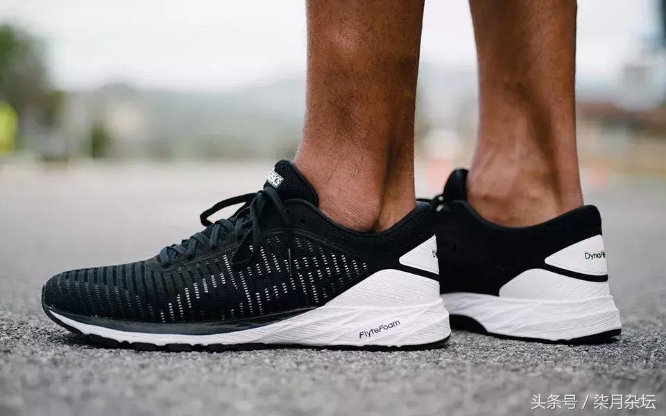 不弹的跑鞋,跑鞋中底为什么弹