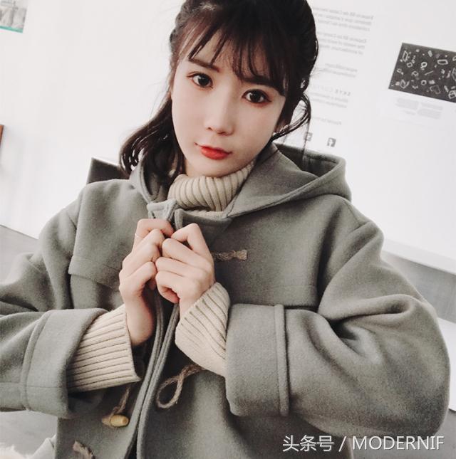 大衣的扣子怎么看上档次,大衣没有扣子怎样加扣子