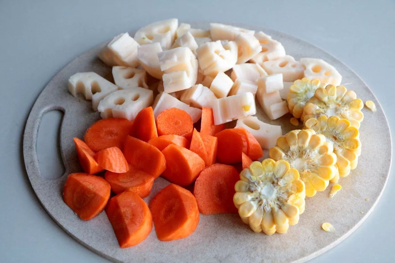 冬季暖胃简单好做的汤,冬天什么汤养胃好喝又有营养