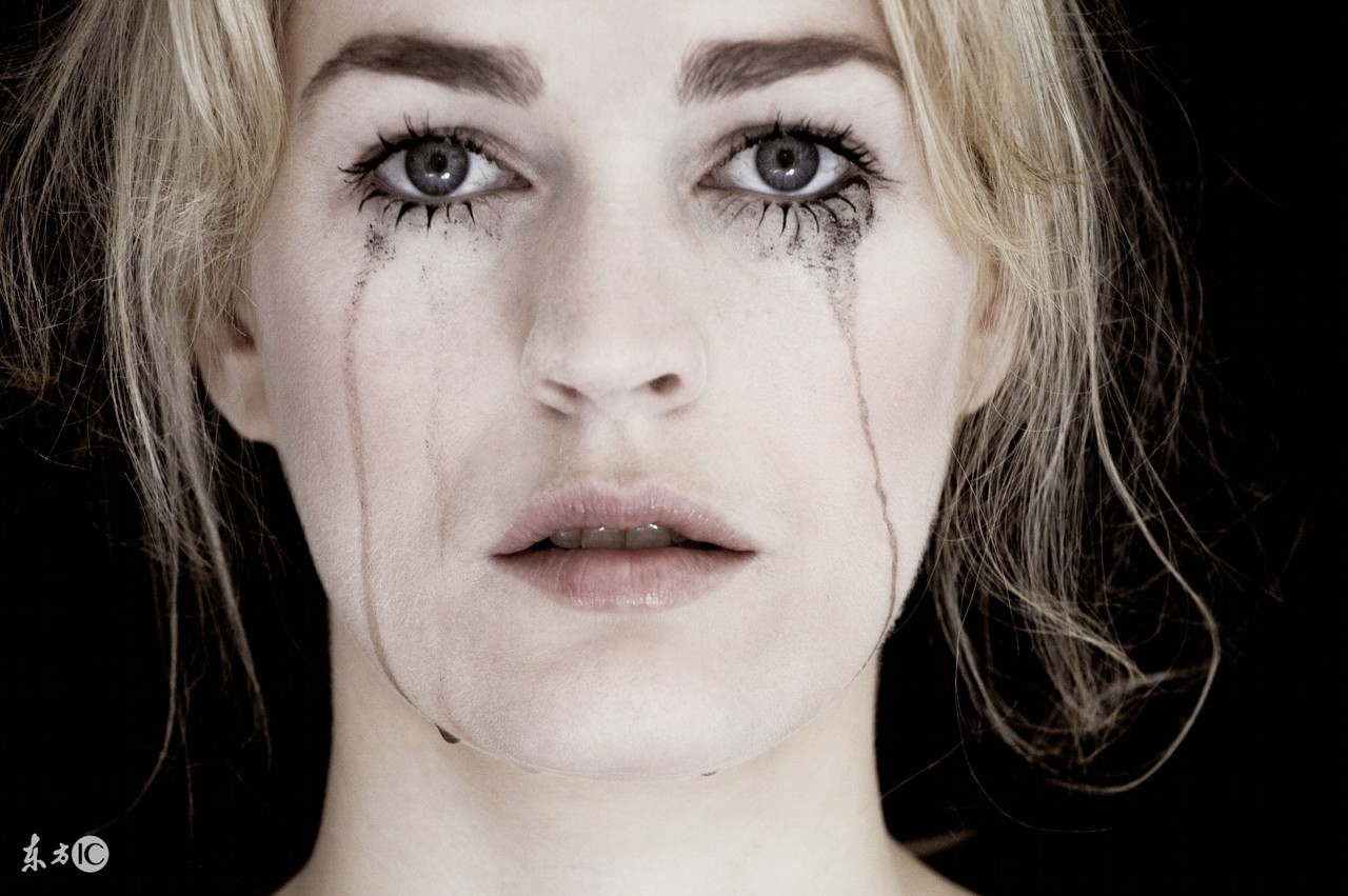 哭过的妆容如何补救,哭了以后怎么补妆