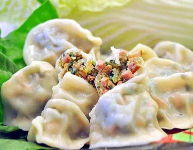 冬至吃饺子是为了纪念谁你知道吗,冬至为什么要吃饺子完整视频