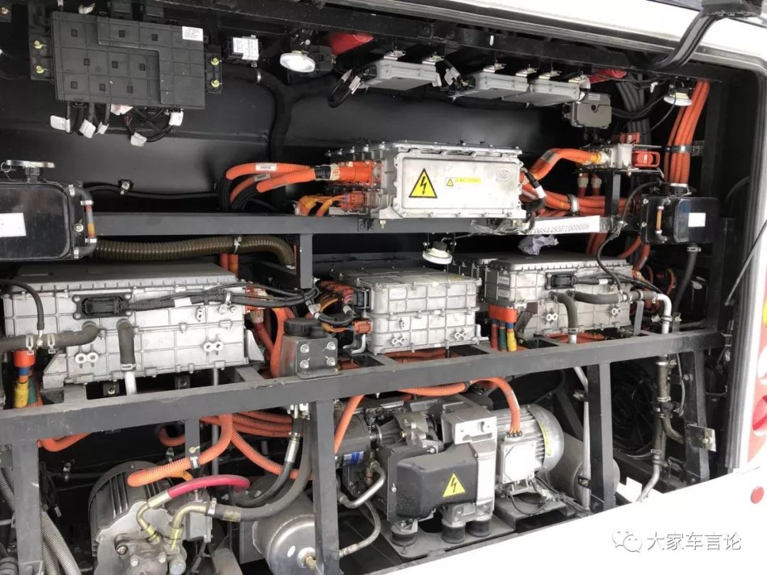 在日本坐大巴车,在日本坐汽车