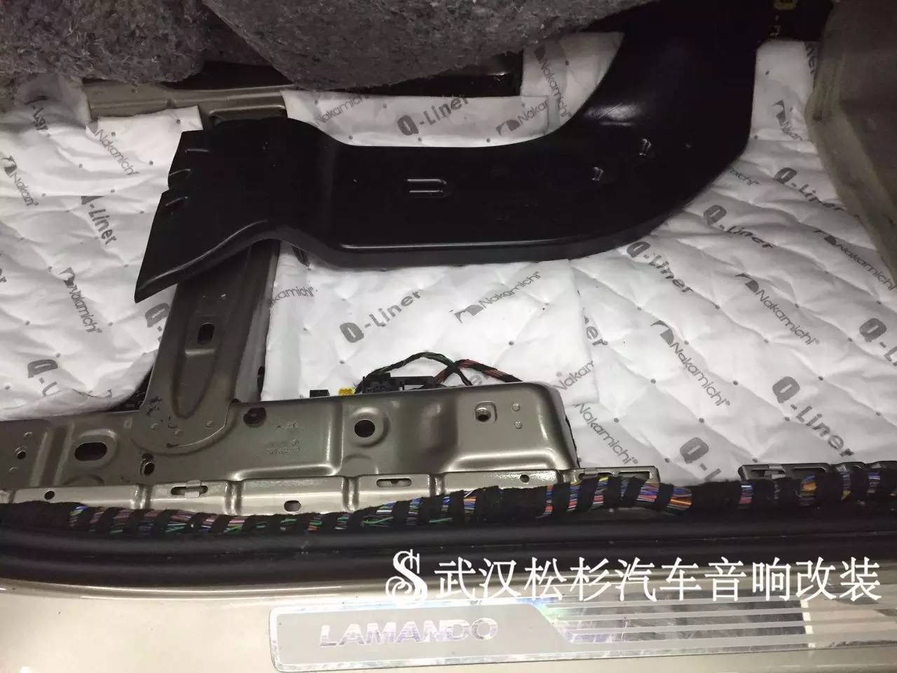 大众凌渡隔音降噪改装,大众凌渡做隔音施工过程